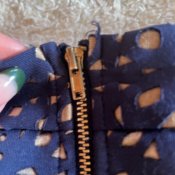 Skirt - Picture 3 of 4